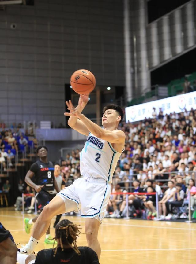 赛地聚焦:意甲冲刺阶段热度飙升,山东男篮强势反弹,目标明确,资深球员宣示担当的简单介绍 赛地聚焦:意甲冲刺阶段热度飙升,山东男篮强势反弹,目标明确,资深球员宣示担当的简单介绍