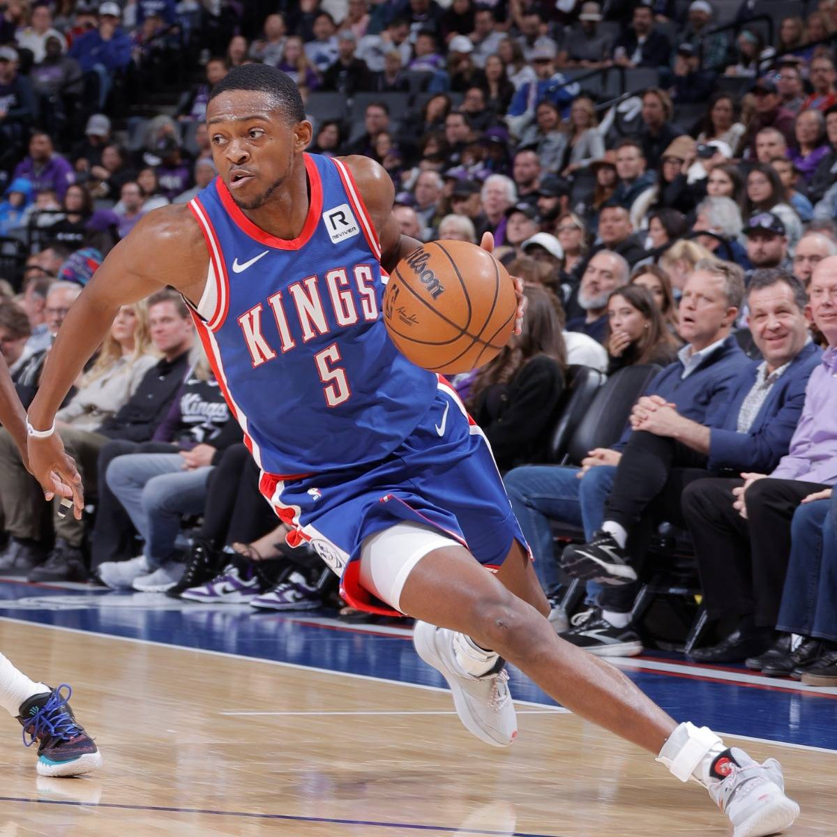 关于关键时刻萨克拉门托国王备战CBA季后赛,刷新队史纪录细节曝光,更衣室稳定,医务组通报恢复的信息 关于关键时刻萨克拉门托国王备战CBA季后赛,刷新队史纪录细节曝光,更衣室稳定,医务组通报恢复的信息