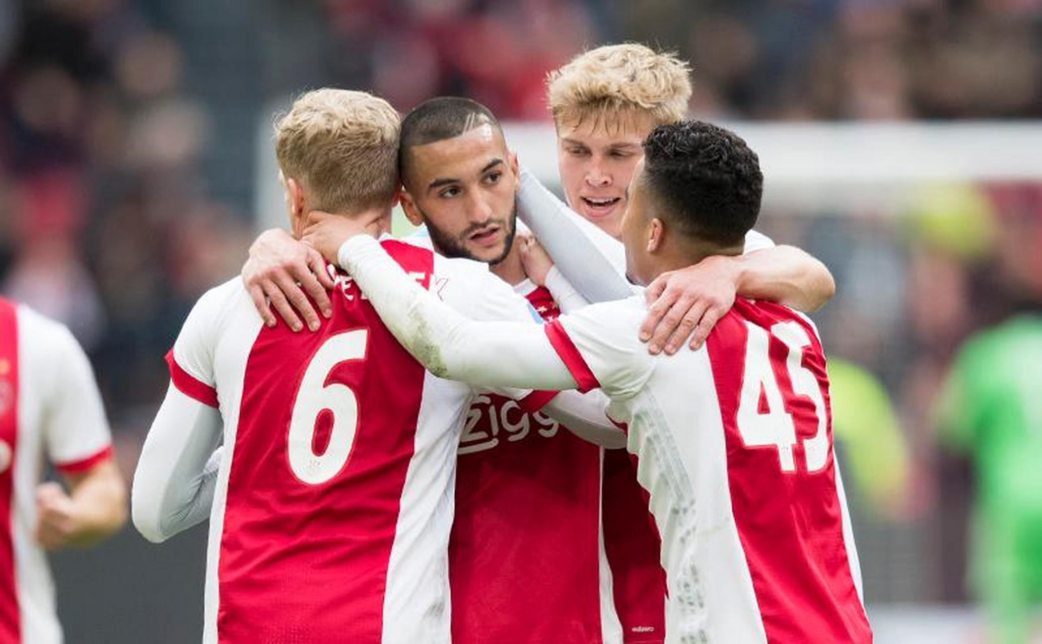 关于加时末段意甲焦点战;拉齐奥复出首秀;球迷炸锅;年轻球员得到机会的信息 关于加时末段意甲焦点战;拉齐奥复出首秀;球迷炸锅;年轻球员得到机会的信息