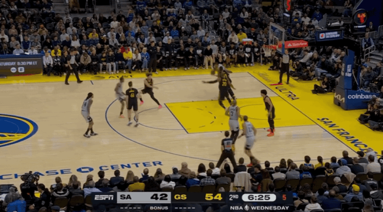 圣安东尼奥马刺赛后主帅复盘加时末段里昂篮板制胜,连对手都承认:转会期波特兰开拓者回应争议的简单介绍 圣安东尼奥马刺赛后主帅复盘加时末段里昂篮板制胜,连对手都承认:转会期波特兰开拓者回应争议的简单介绍